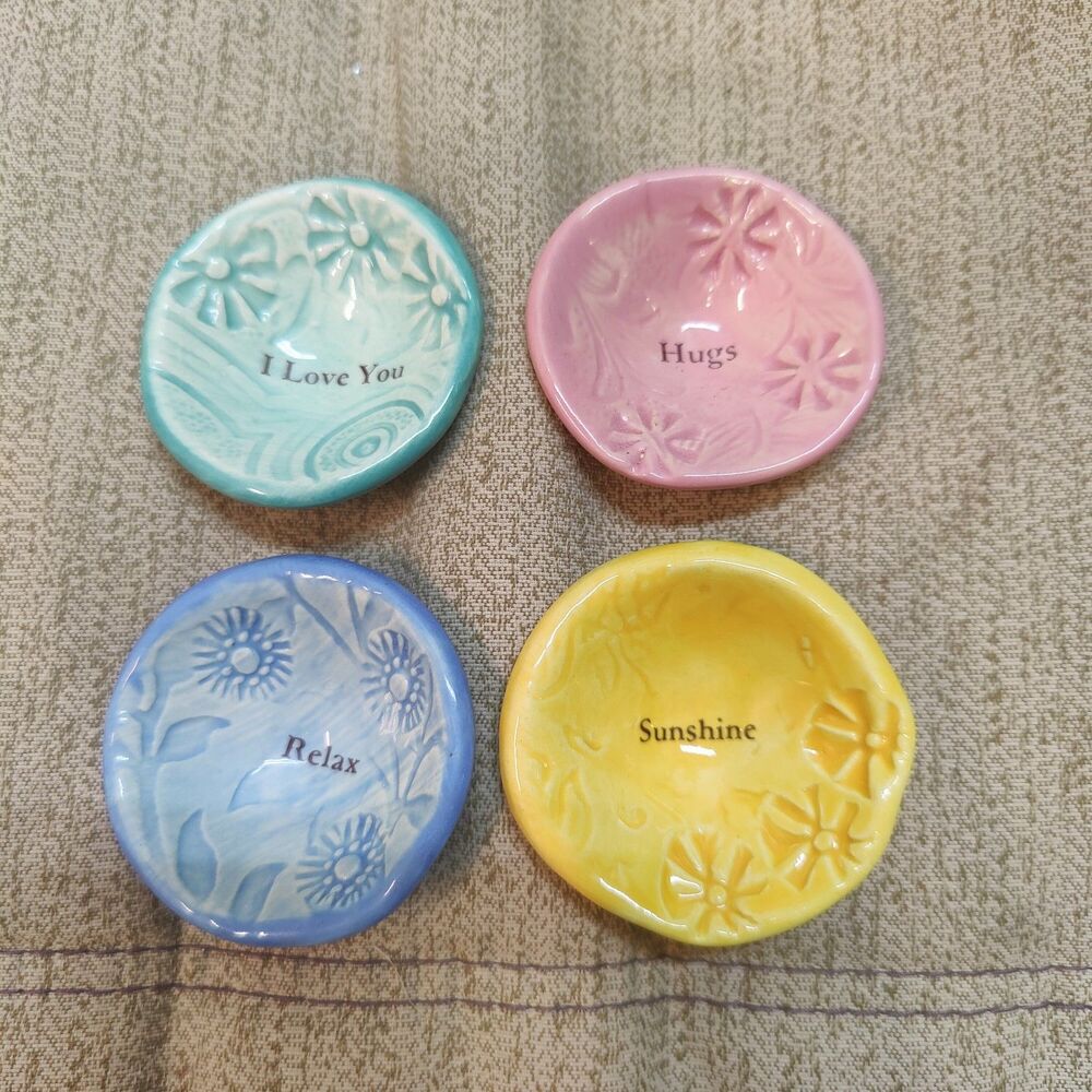 Lorraine Oerth Studio Pottery Ceramic "Giving Bowls" Trinket Dish 2" Set Of 4
